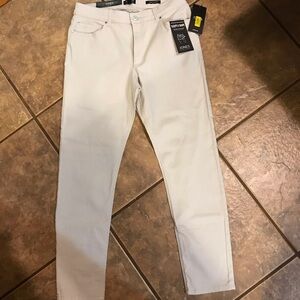 Jones‎ New York Cream Sculpt & Shape Jeans